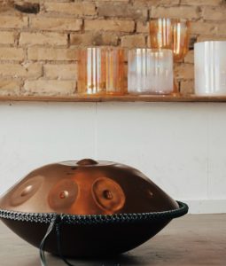 Handpan und Akasha Bowls für Soundbath